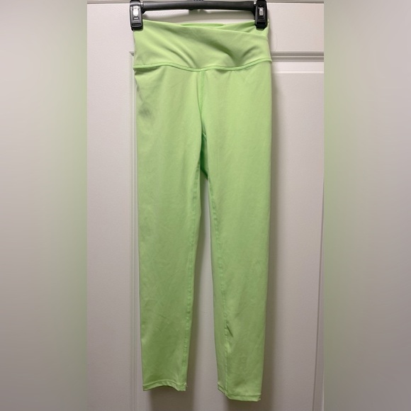 NWOT. Free People Wrap Lose Control 7/8 Leggings XS - Picture 5 of 8